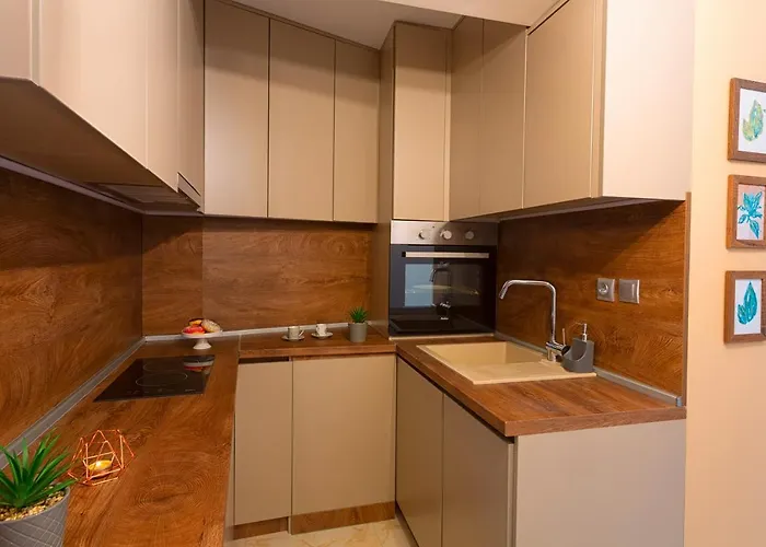 Kleptuzaparts Lägenhet *